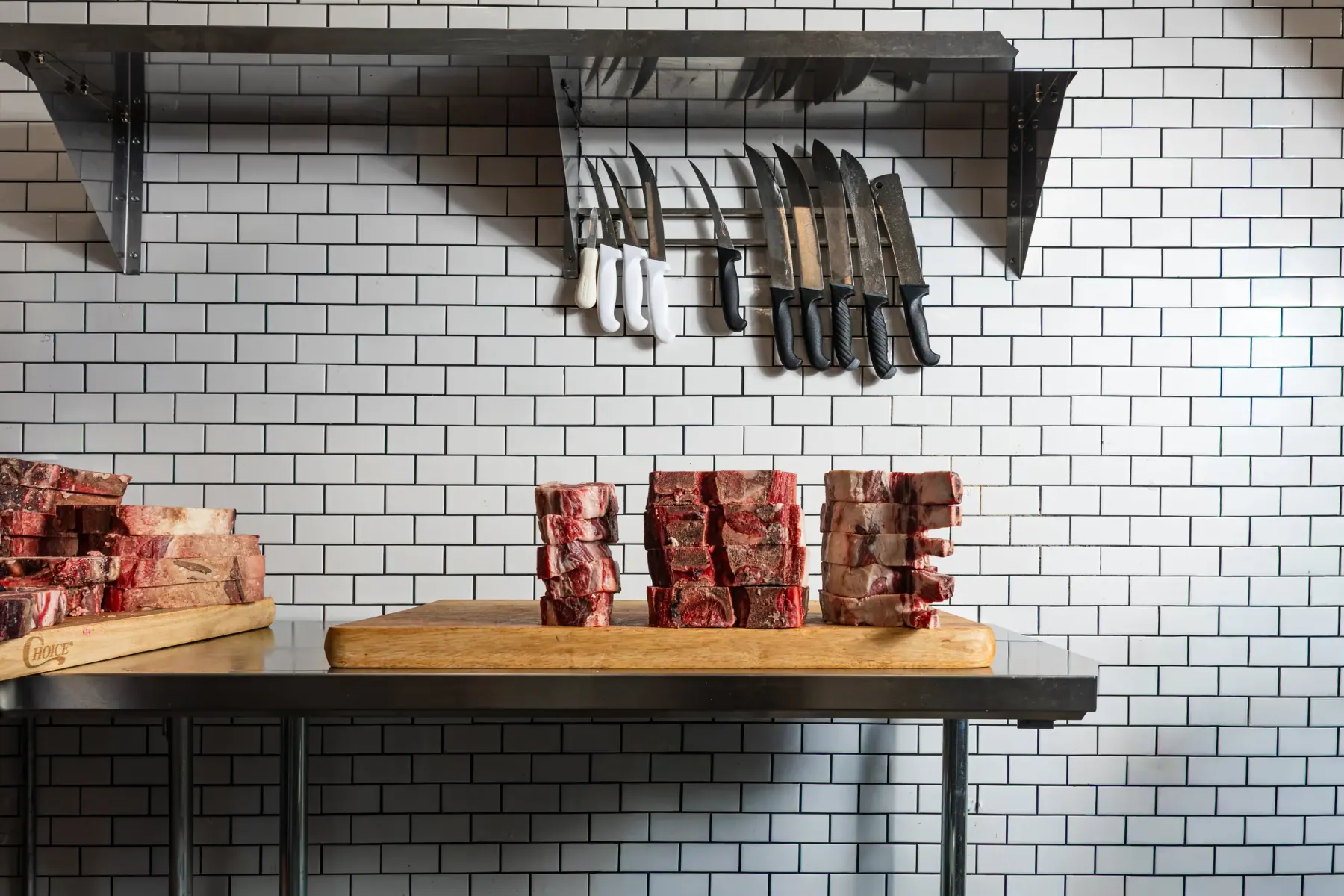The knife shelf above the counter