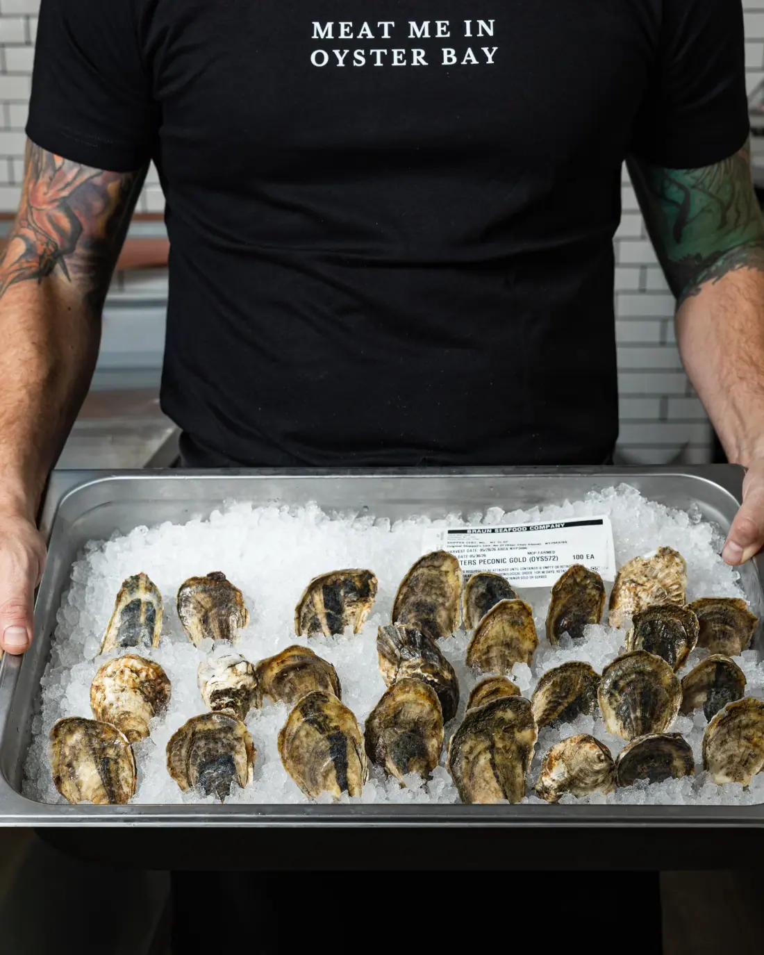Oysters on crushed ice at the counter